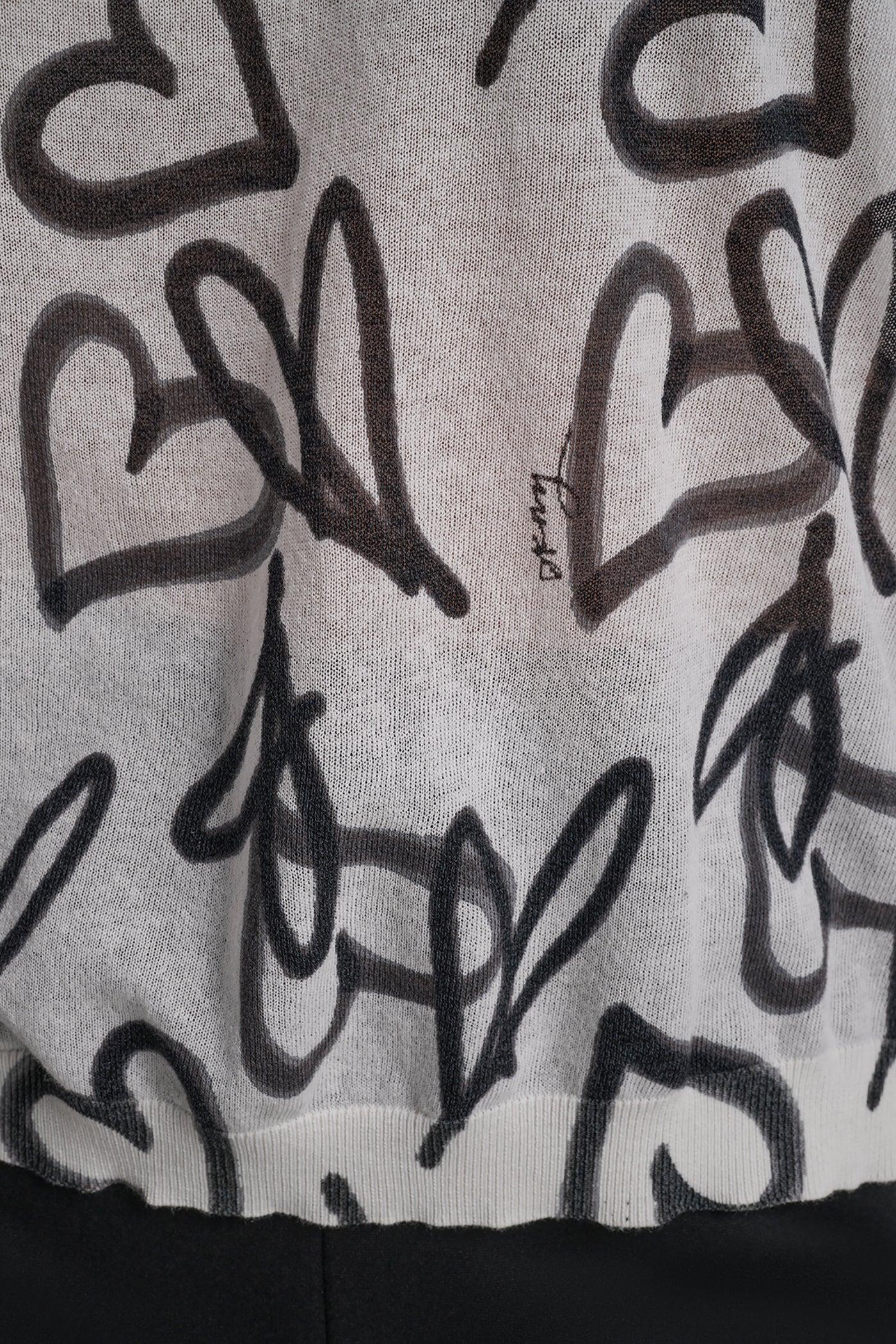 GRAFFITI HEART SWEATER Product Image