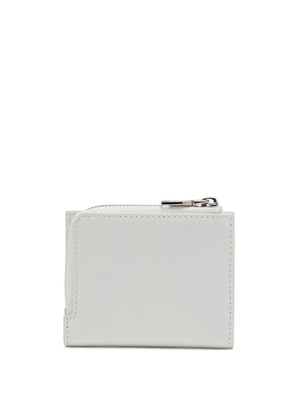 zipped card holder  Product Image