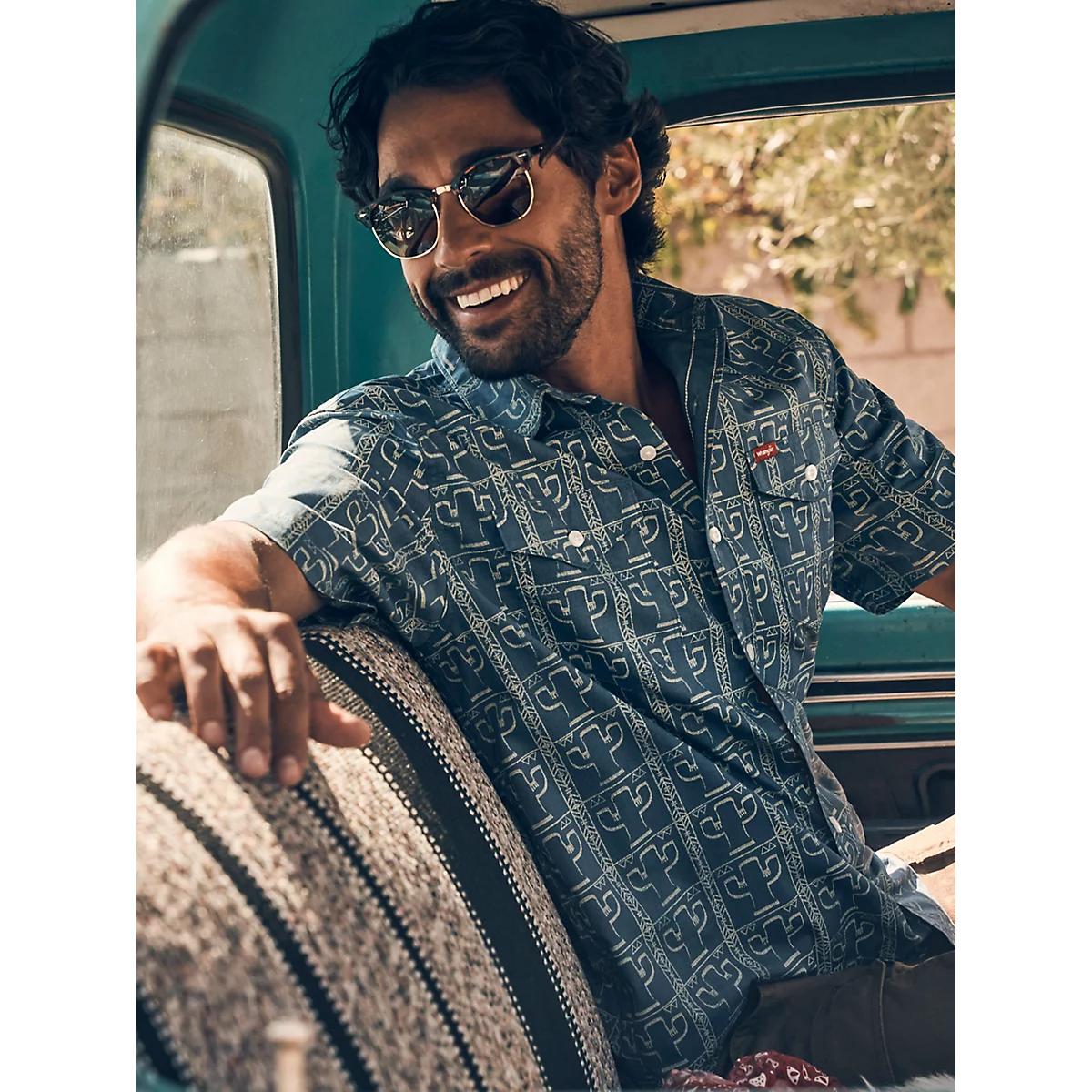 Men's Print Camp Shirt in Moonlight Cactus Product Image