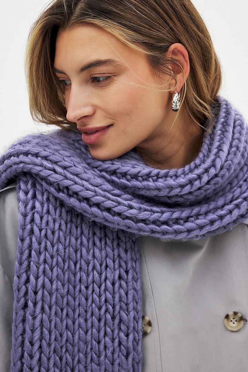 Ultra Chunky Knitted Scarf Product Image