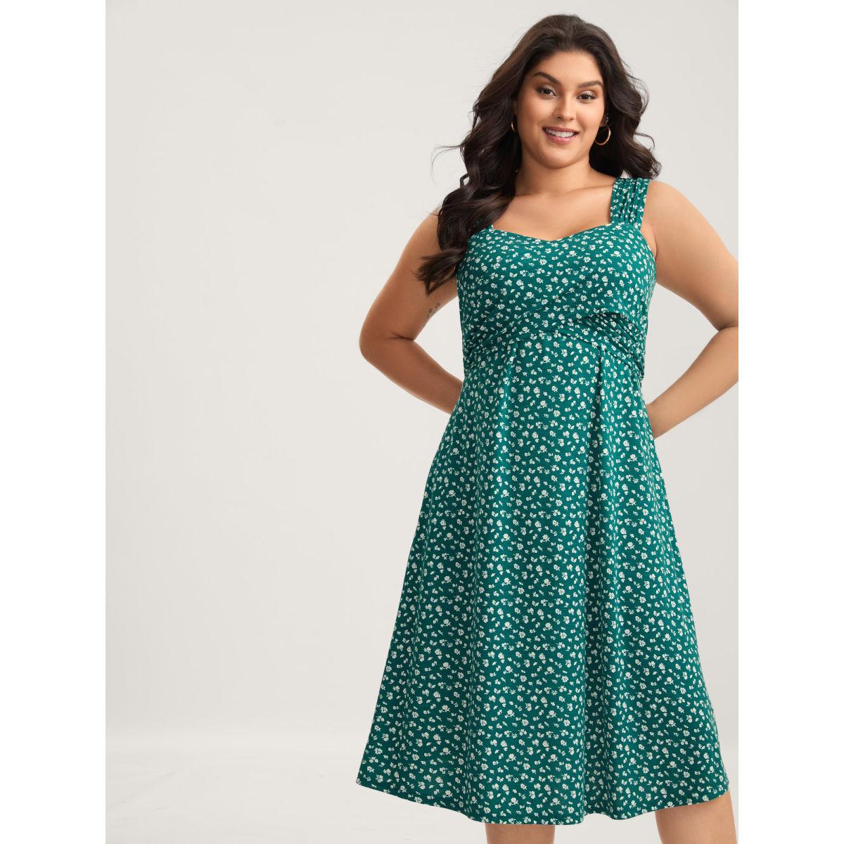 Plus Size Ditsy Floral Print Knit Pockets Midi Dress Emerald Women Leisure Heart neckline Sleeveless Curvy BloomChic 26/4X Product Image