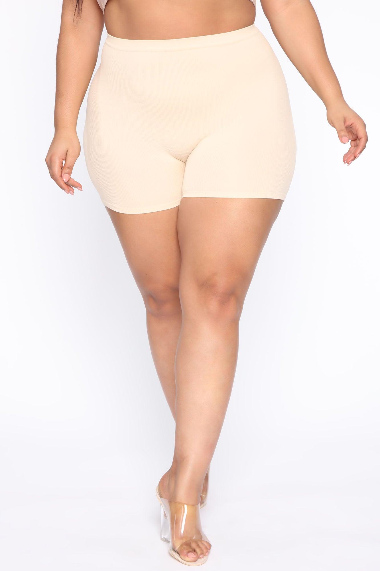 Uncomplicated Seamless Shorts - Nude Product Image