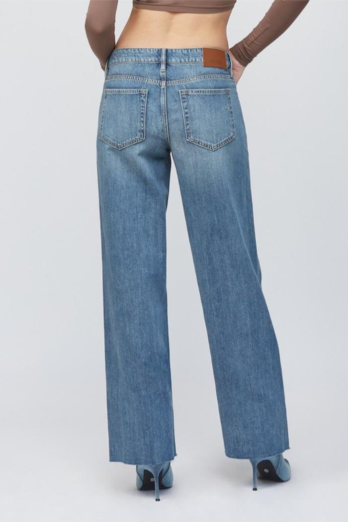 32" Inseam Logan Mid Rise Dad Jean Product Image