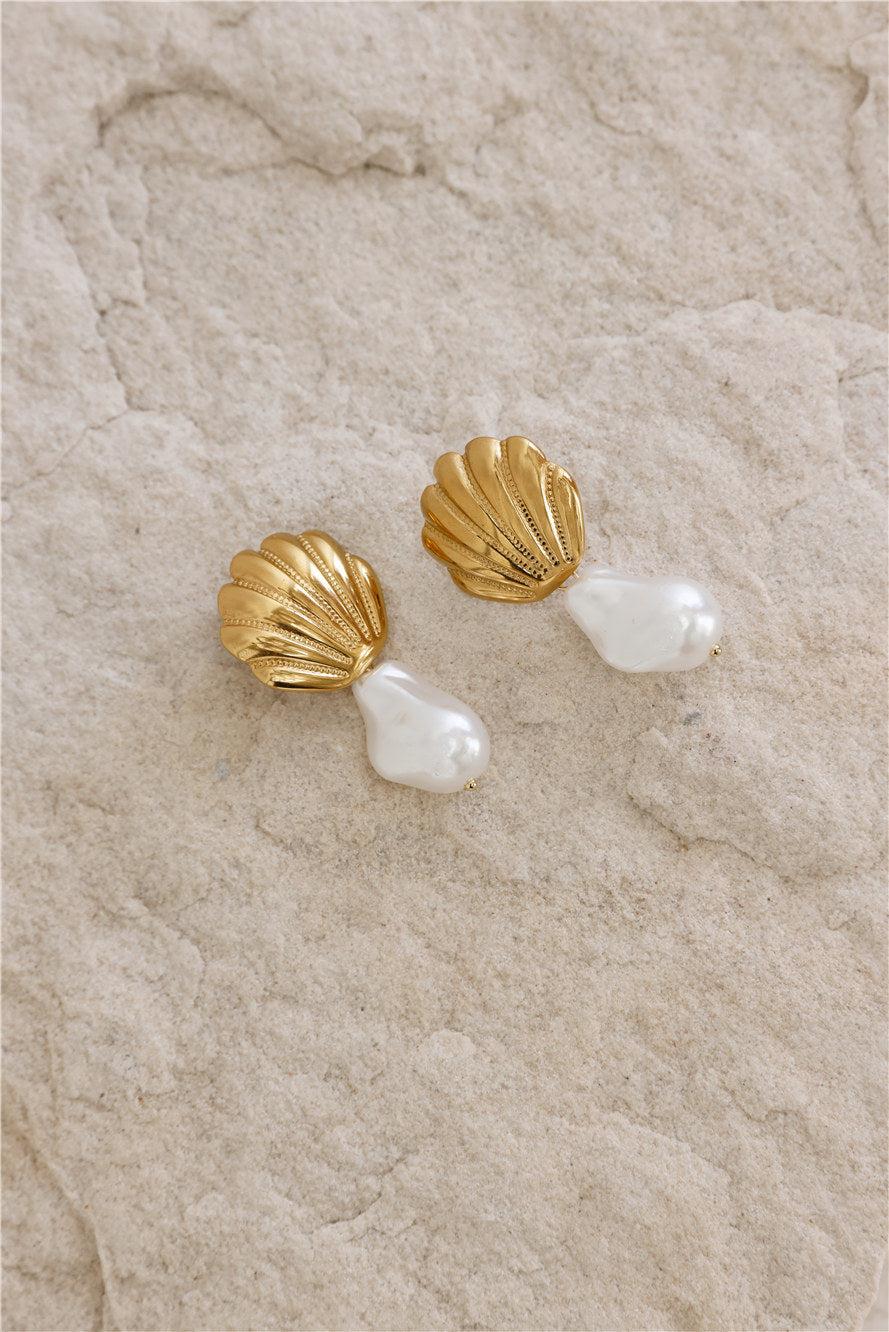 Beach Soiree Earrings Gold Product Image