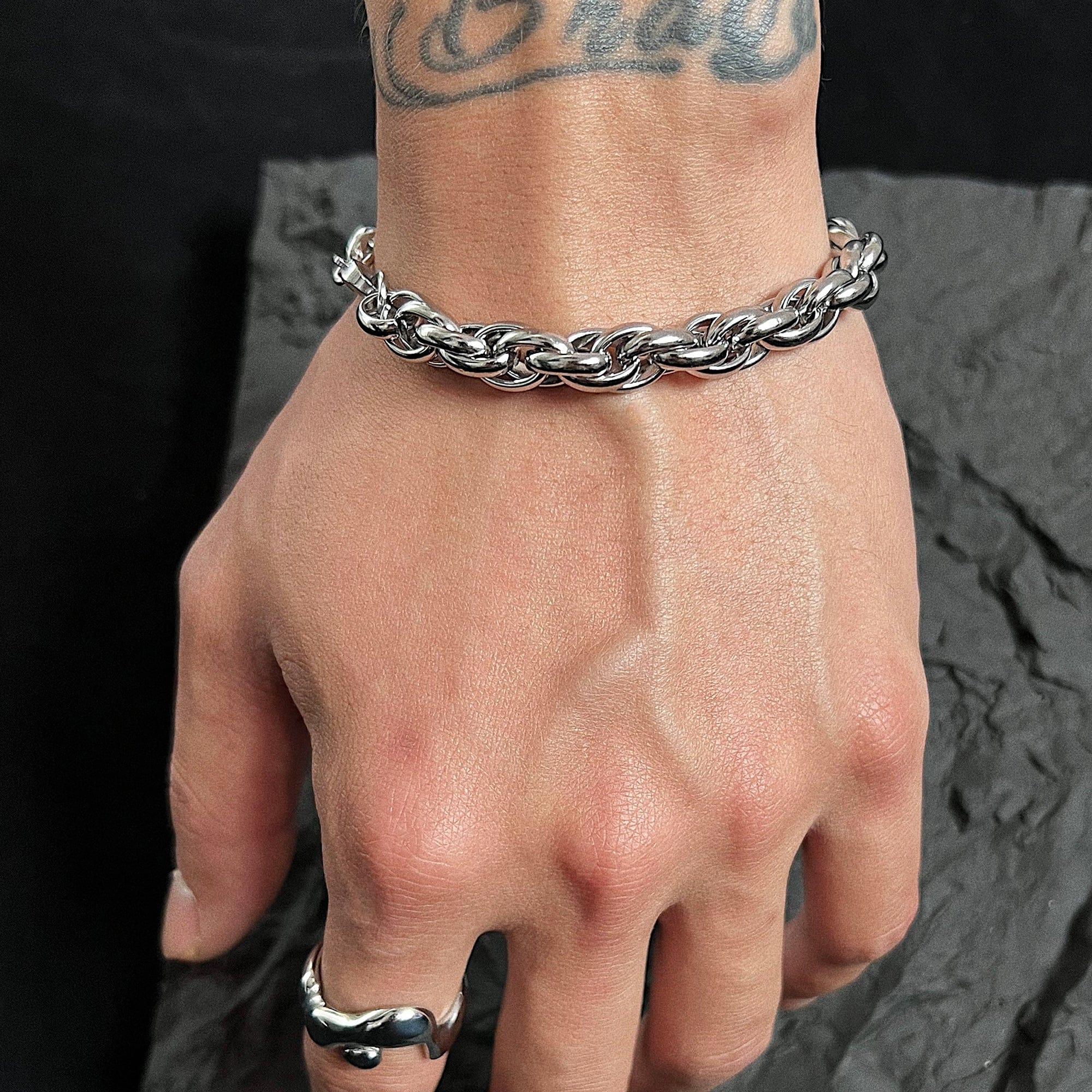SIMPLE CHAIN BRACELET Product Image