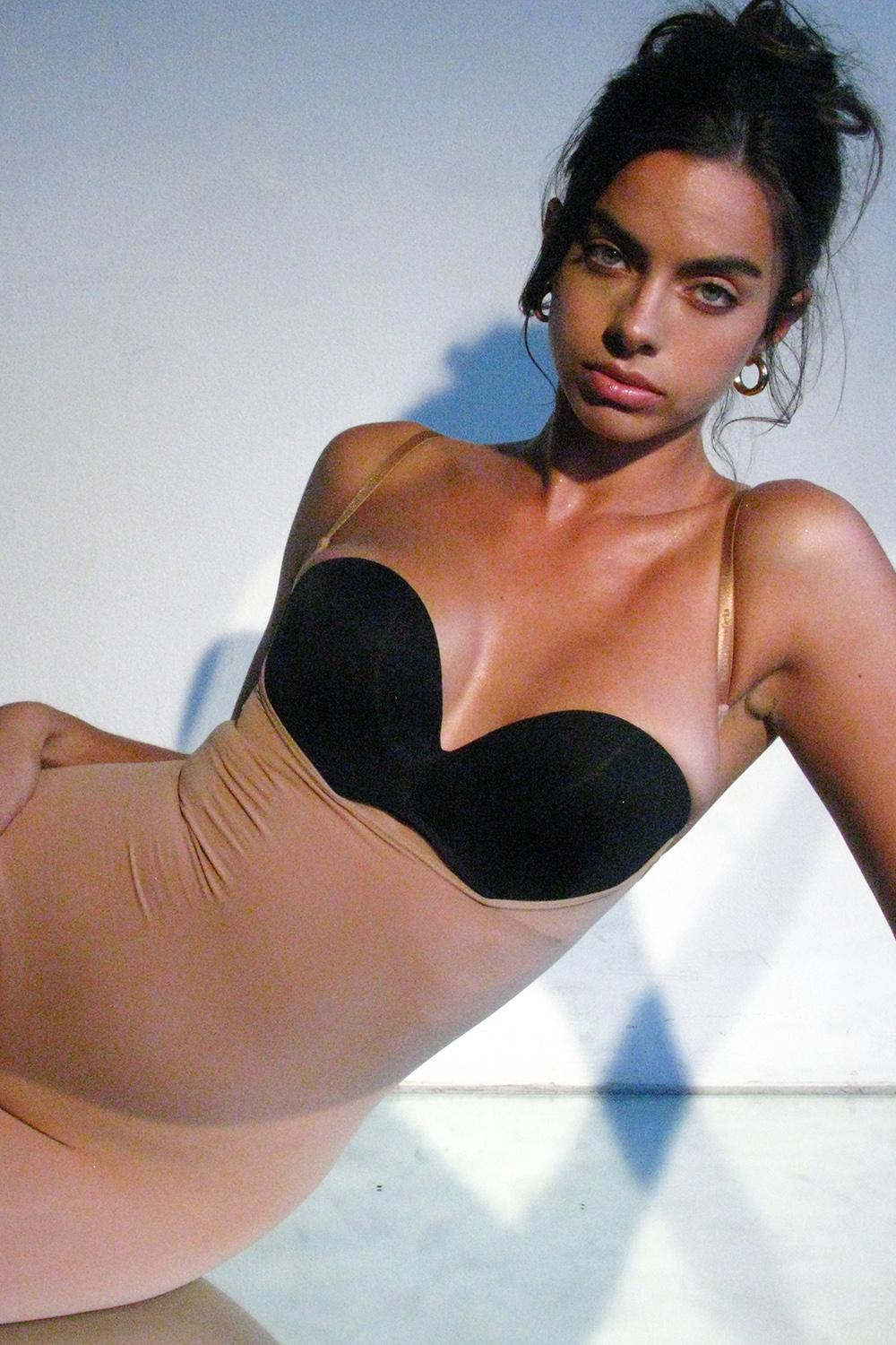  mid thigh sculpting bodysuit ink - sale Product Image