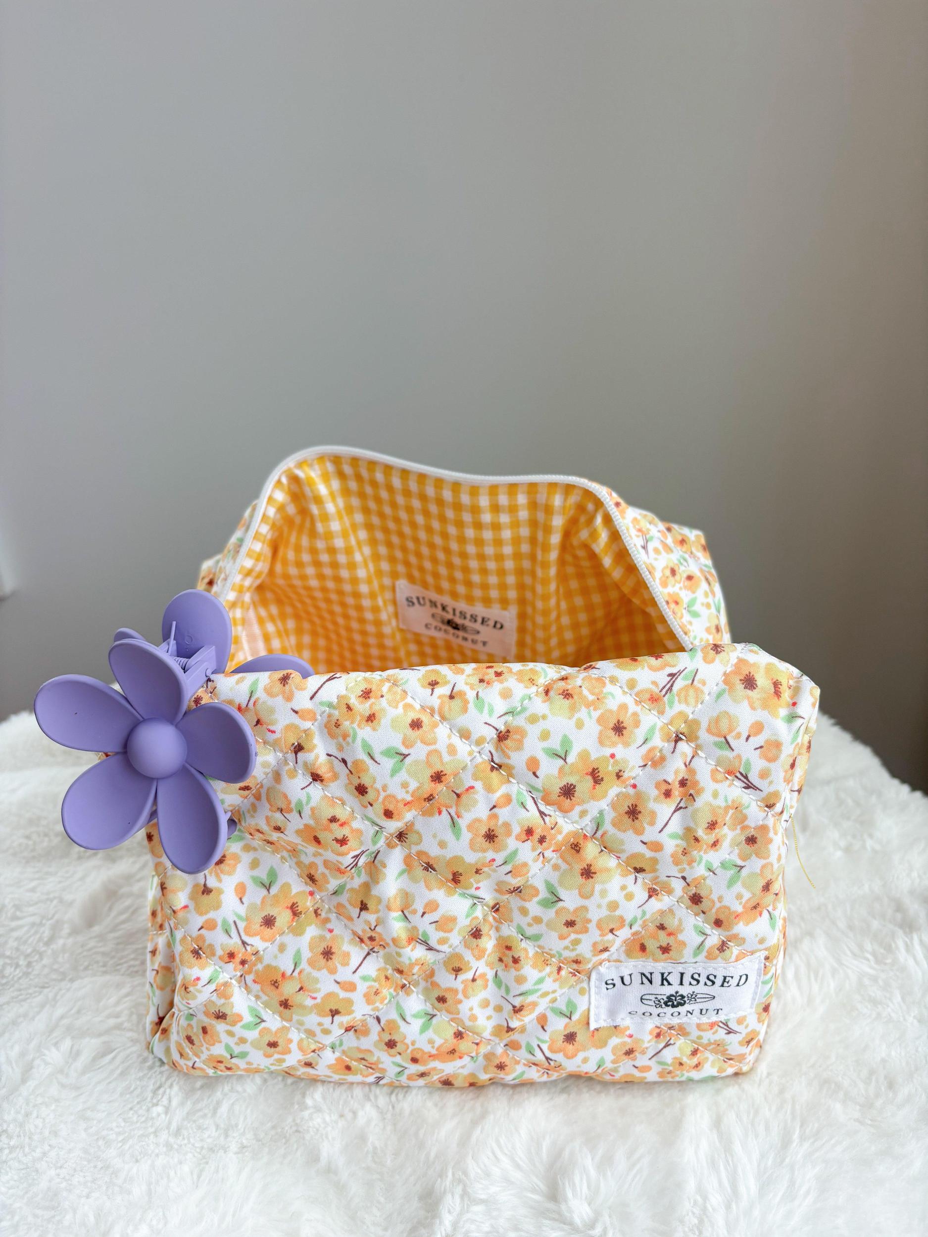 Small Yellow Flower Quilted Handmade Travel Bag Product Image