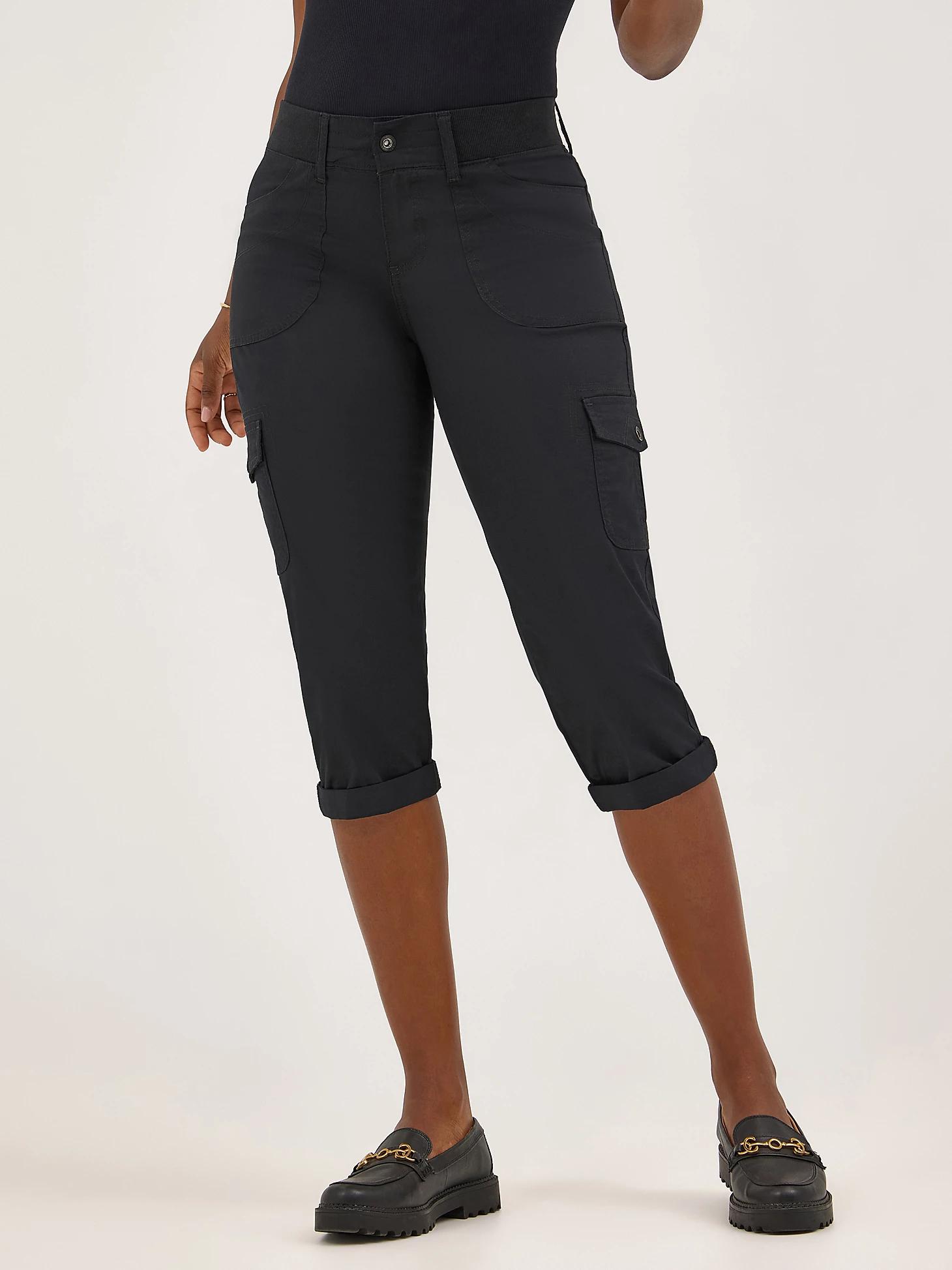 Women’s Relaxed Fit Austyn Cargo Capri | Women's Capris & Crops | Lee® Product Image