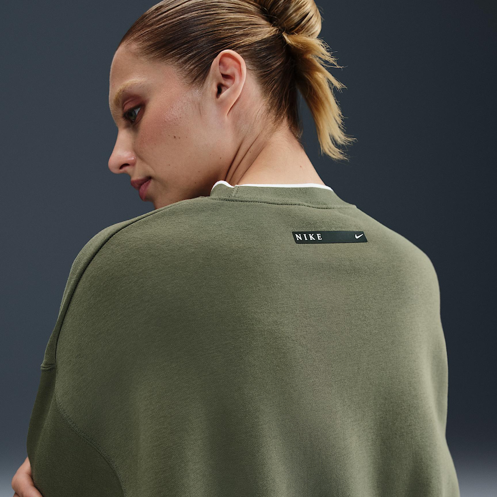 Women's Nike Sportswear Phoenix Fleece Oversized Crew-Neck Sweatshirt Product Image