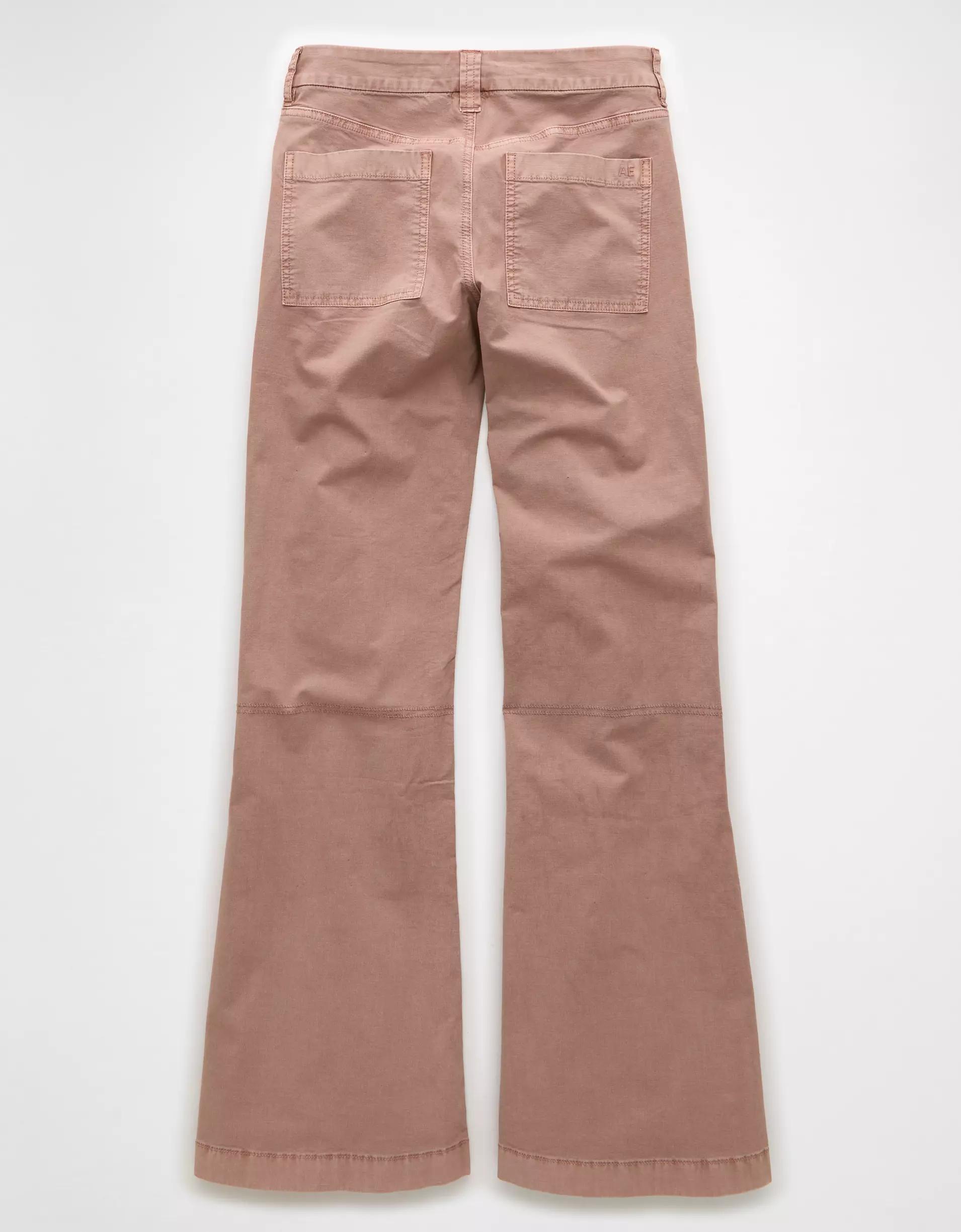 AE Snappy Stretch Curvy Low-Rise Baggy Flare Pant Product Image