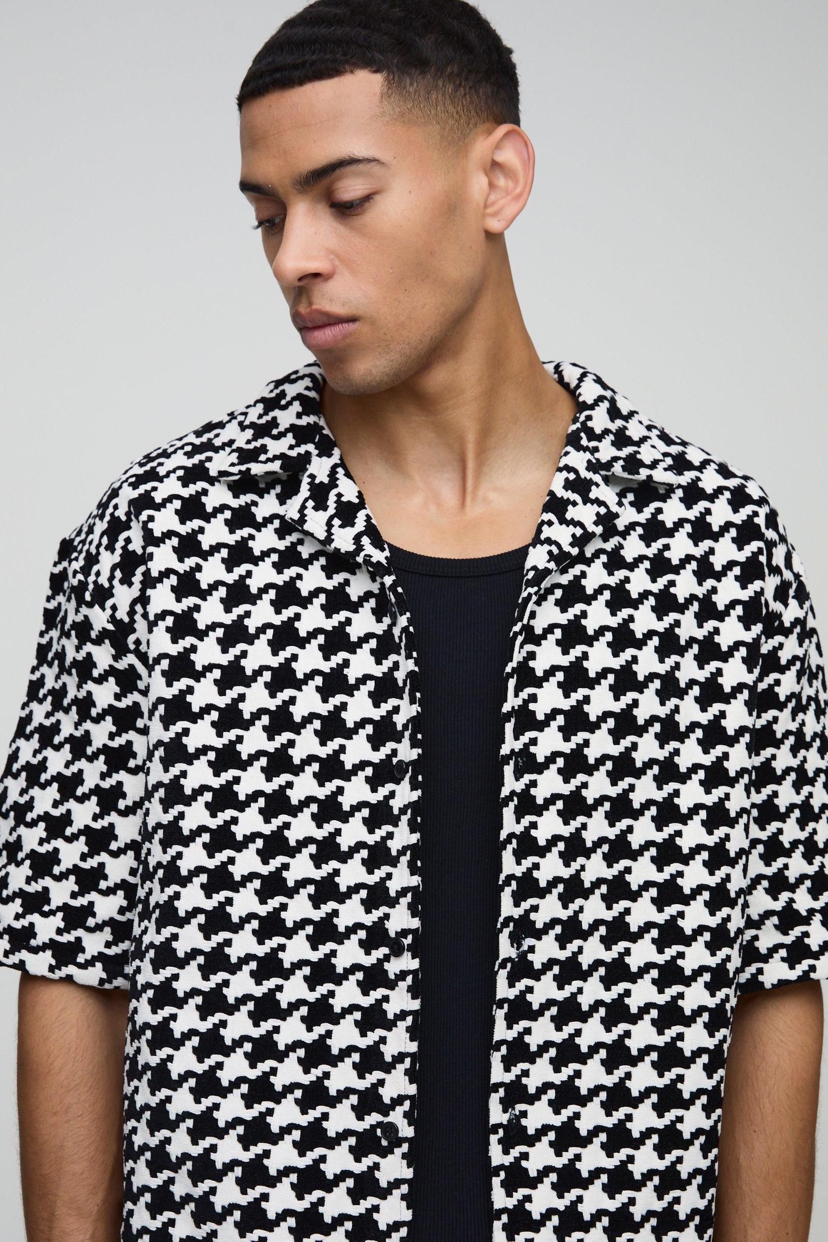 Oversized Heavyweight Revere Half Sleeve Shirt | boohooMAN USA Product Image