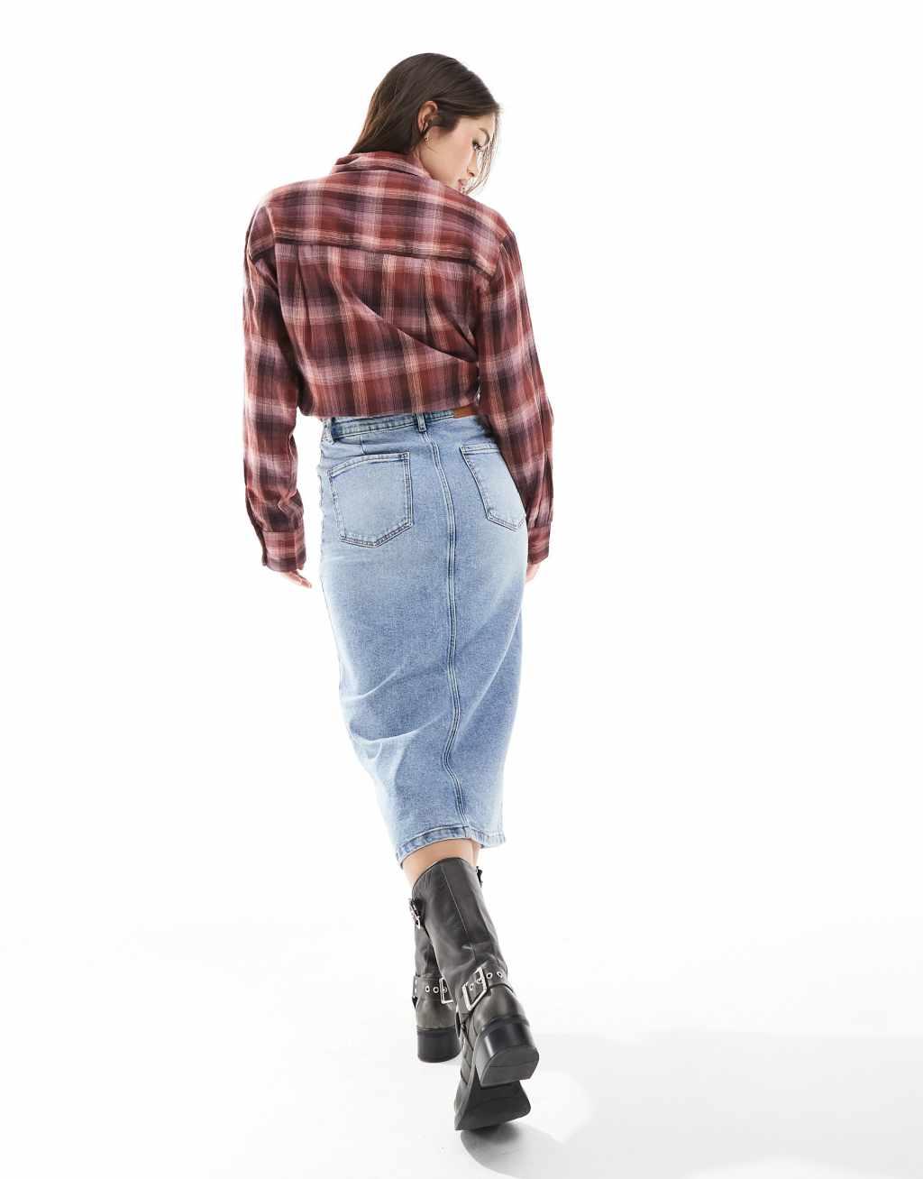 Vero Moda denim midi skirt with tie waist in light blue Product Image