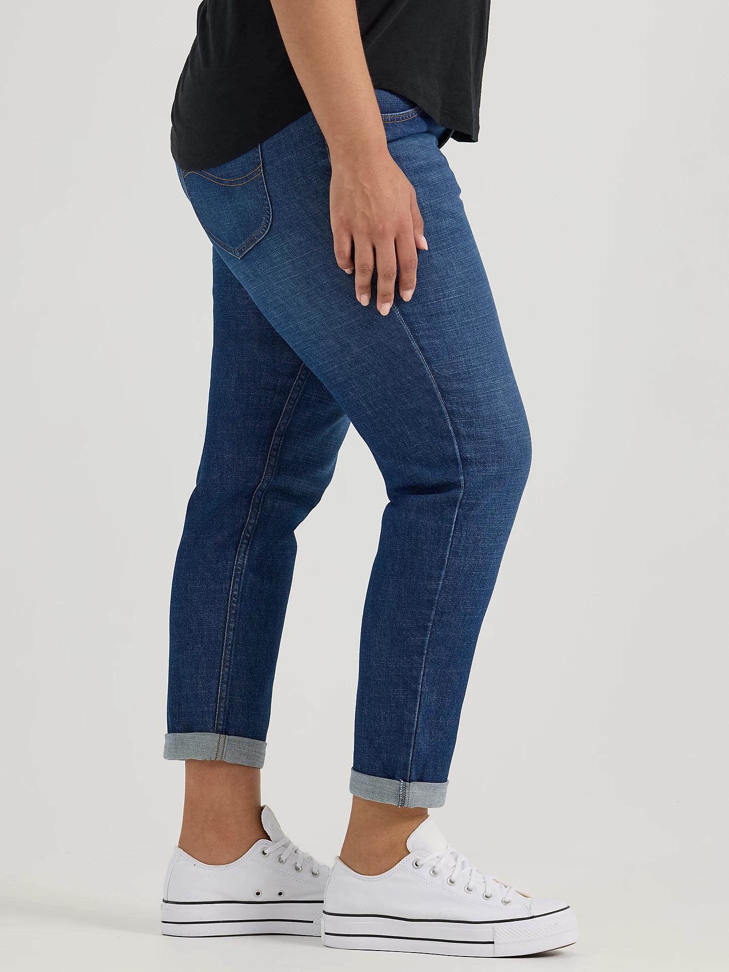 Women's Legendary 90's Taper Leg Jean (Plus) | Women's Jeans | Lee® Product Image