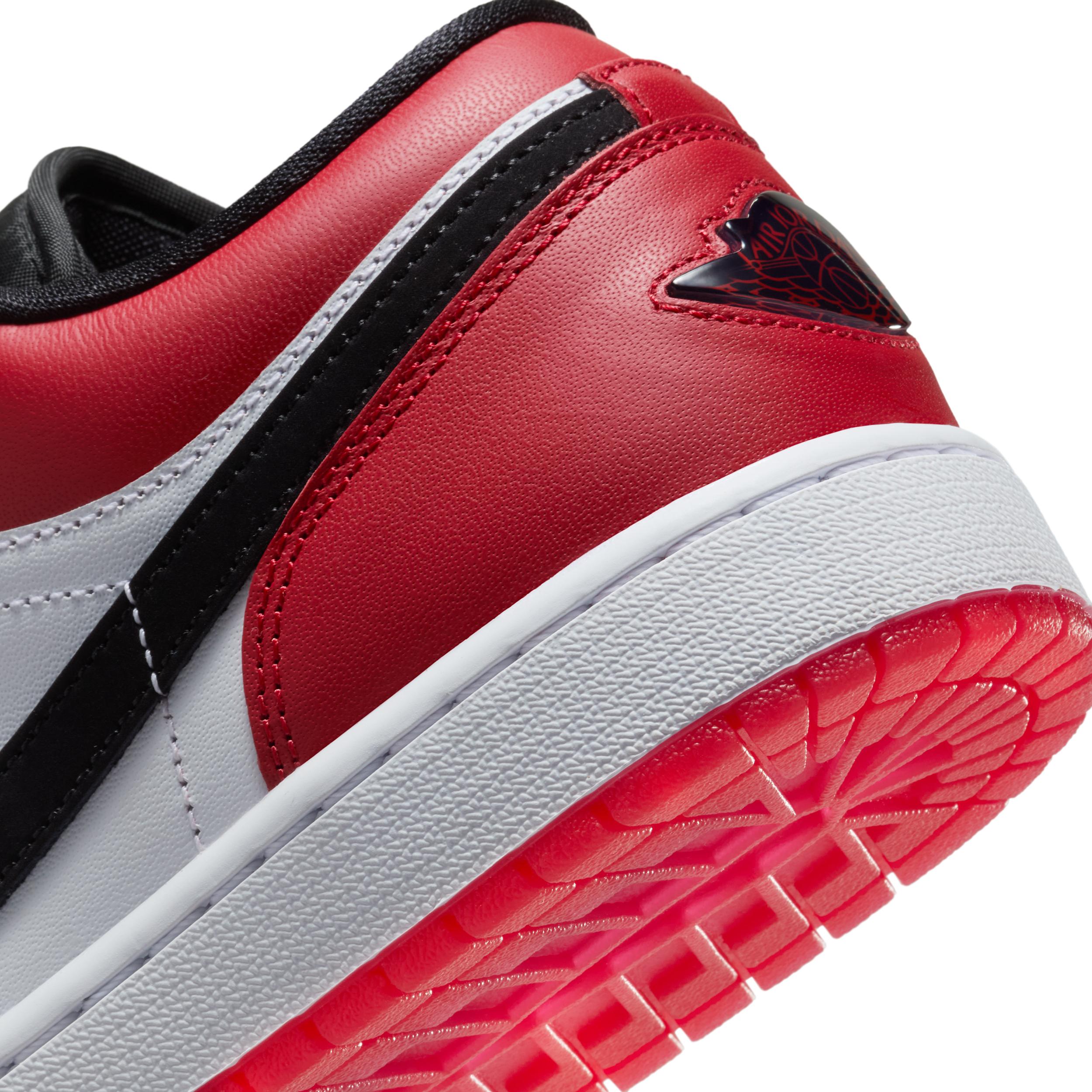 Men's Air Jordan 1 Low SE Shoes Product Image