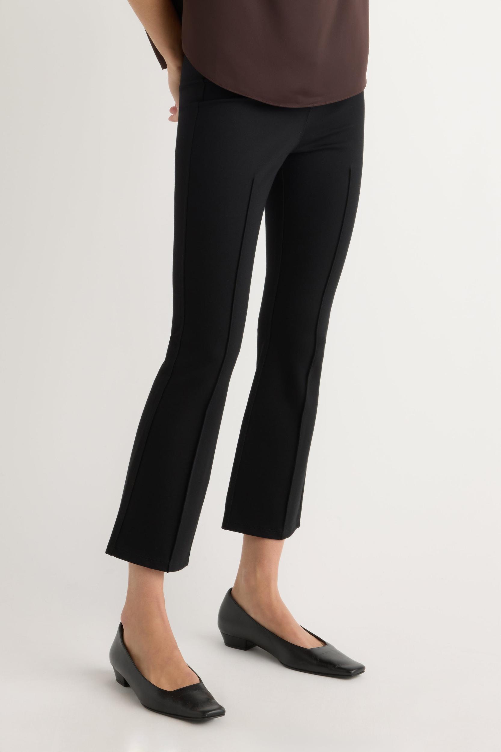 Tez Kick-Flare Ponte Stretch Pant Product Image
