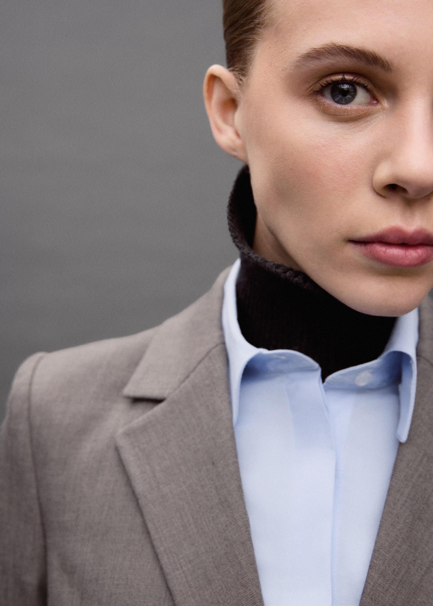 Crop suit blazer - Women | MANGO USA Product Image