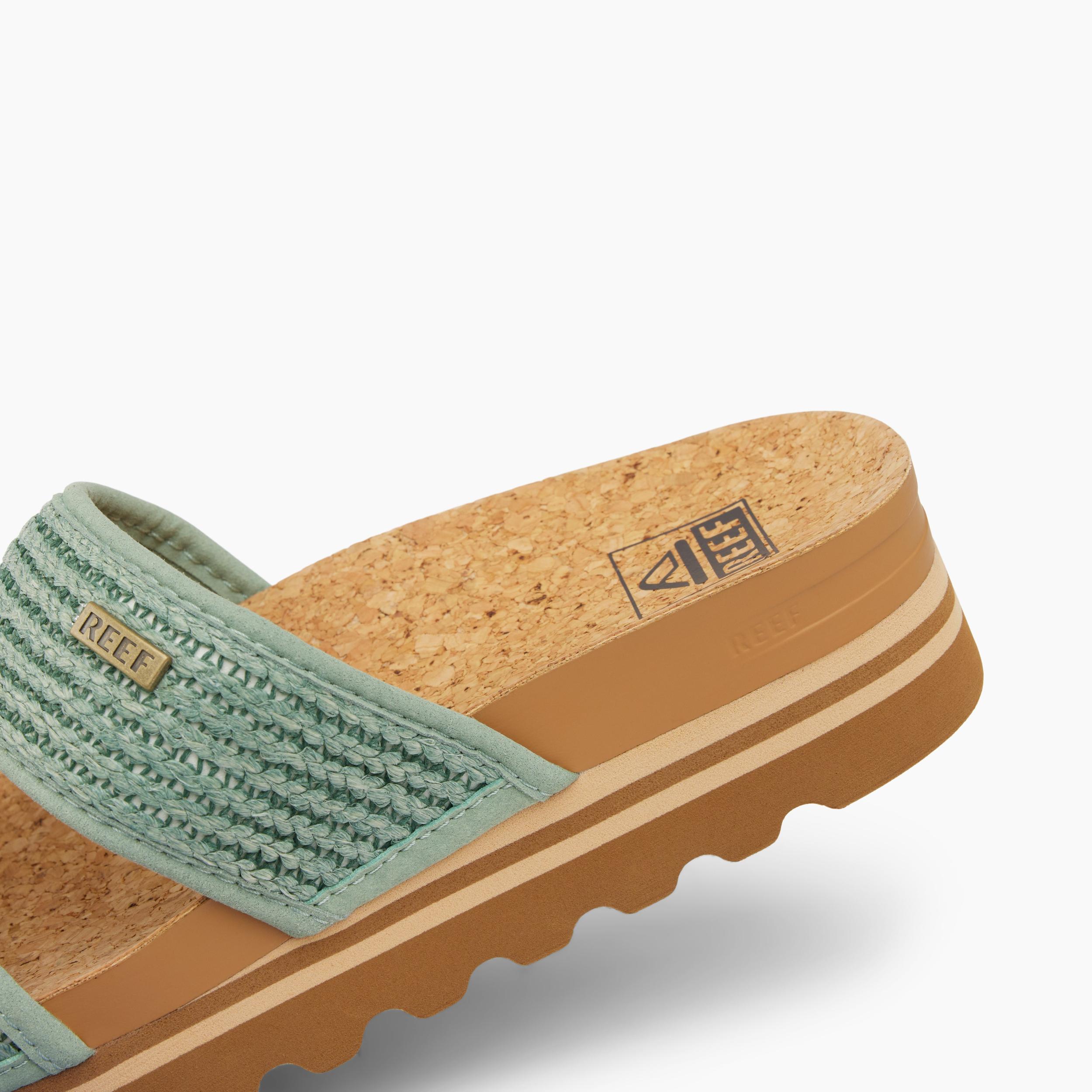 Cushion Vista Hi Female Product Image