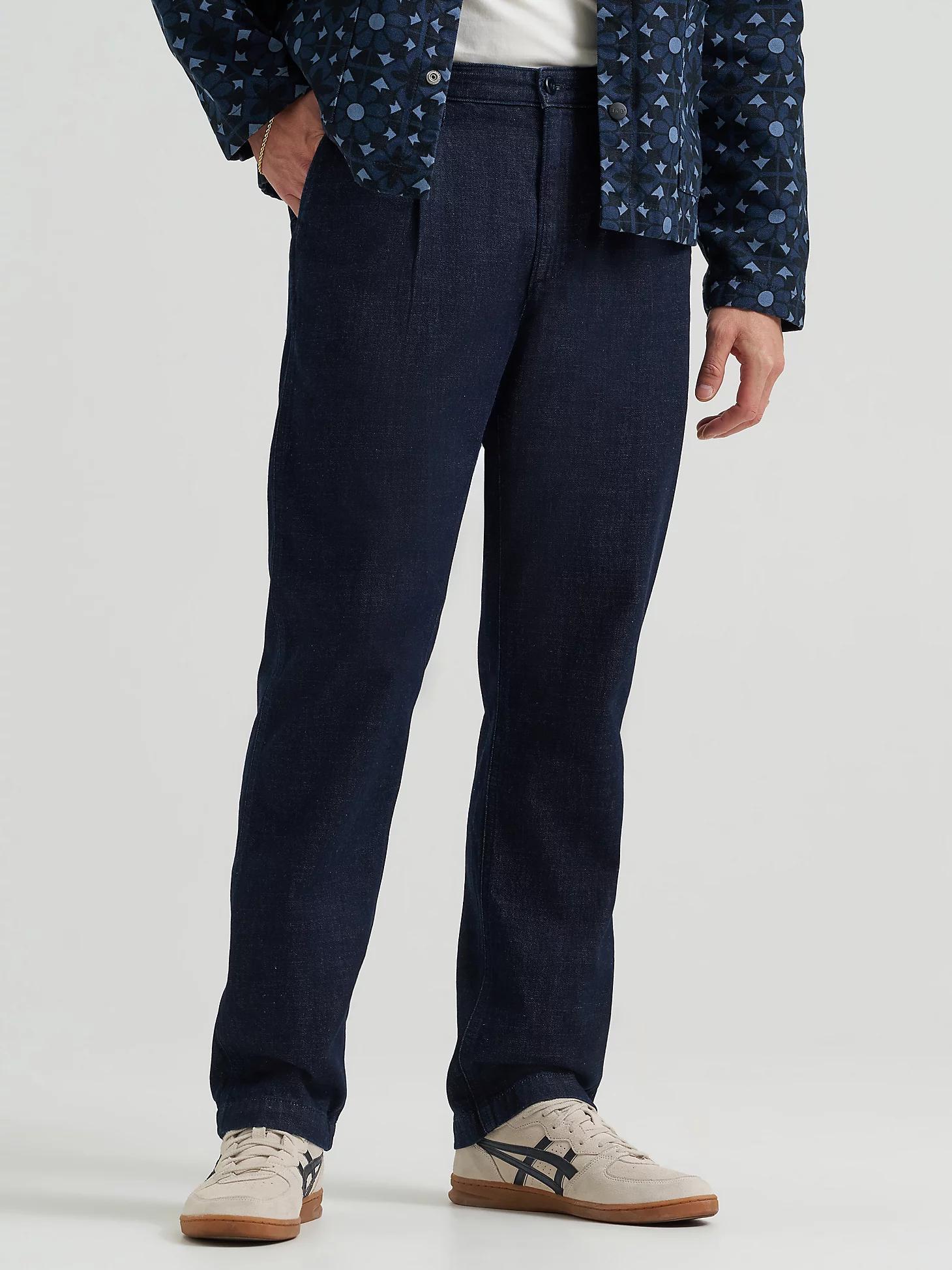 Men's Relaxed Pleated Chino Pant | Men's Pants | Lee® Product Image