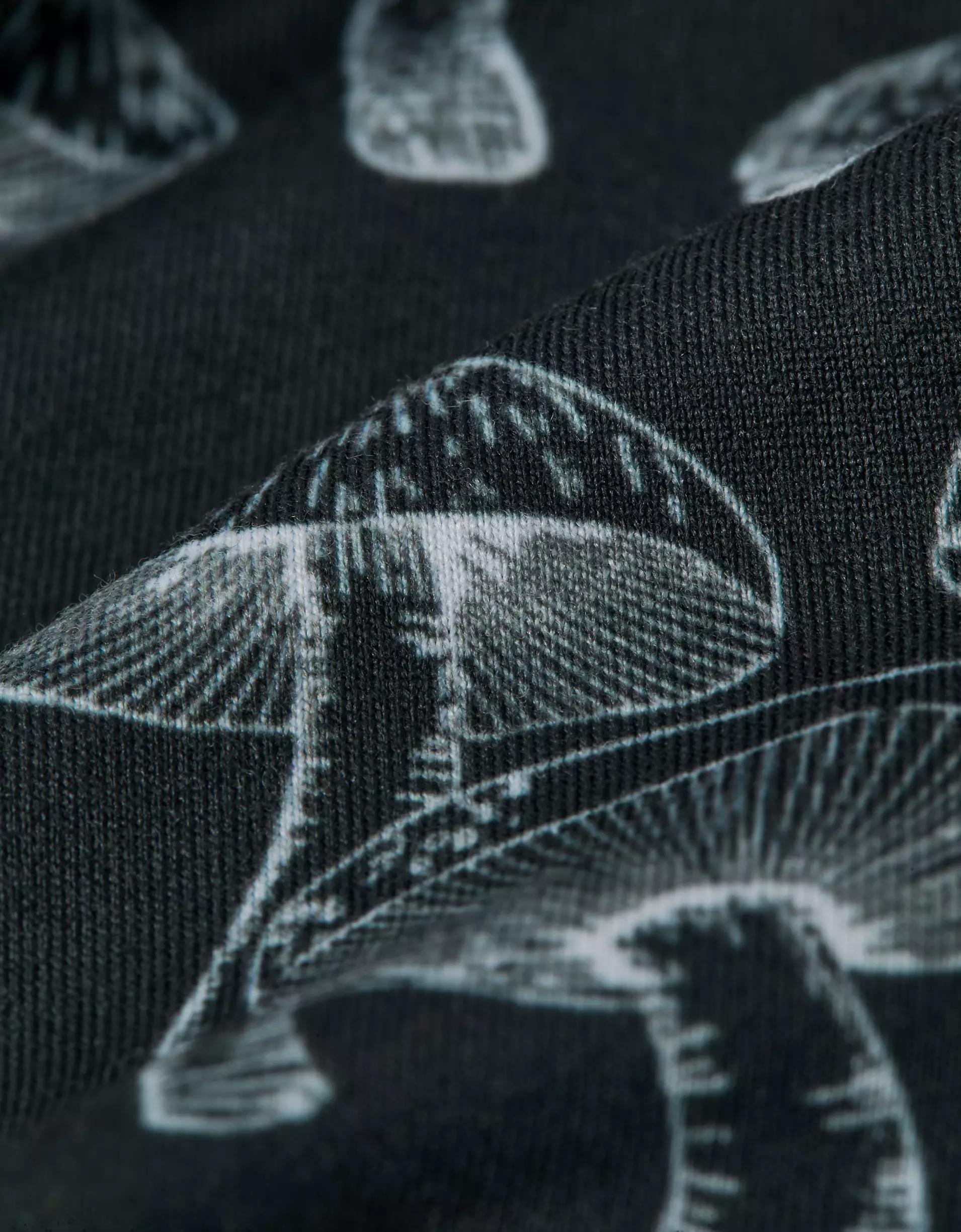 AEO Men's Mushrooms 8" Flex Boxer Brief Product Image