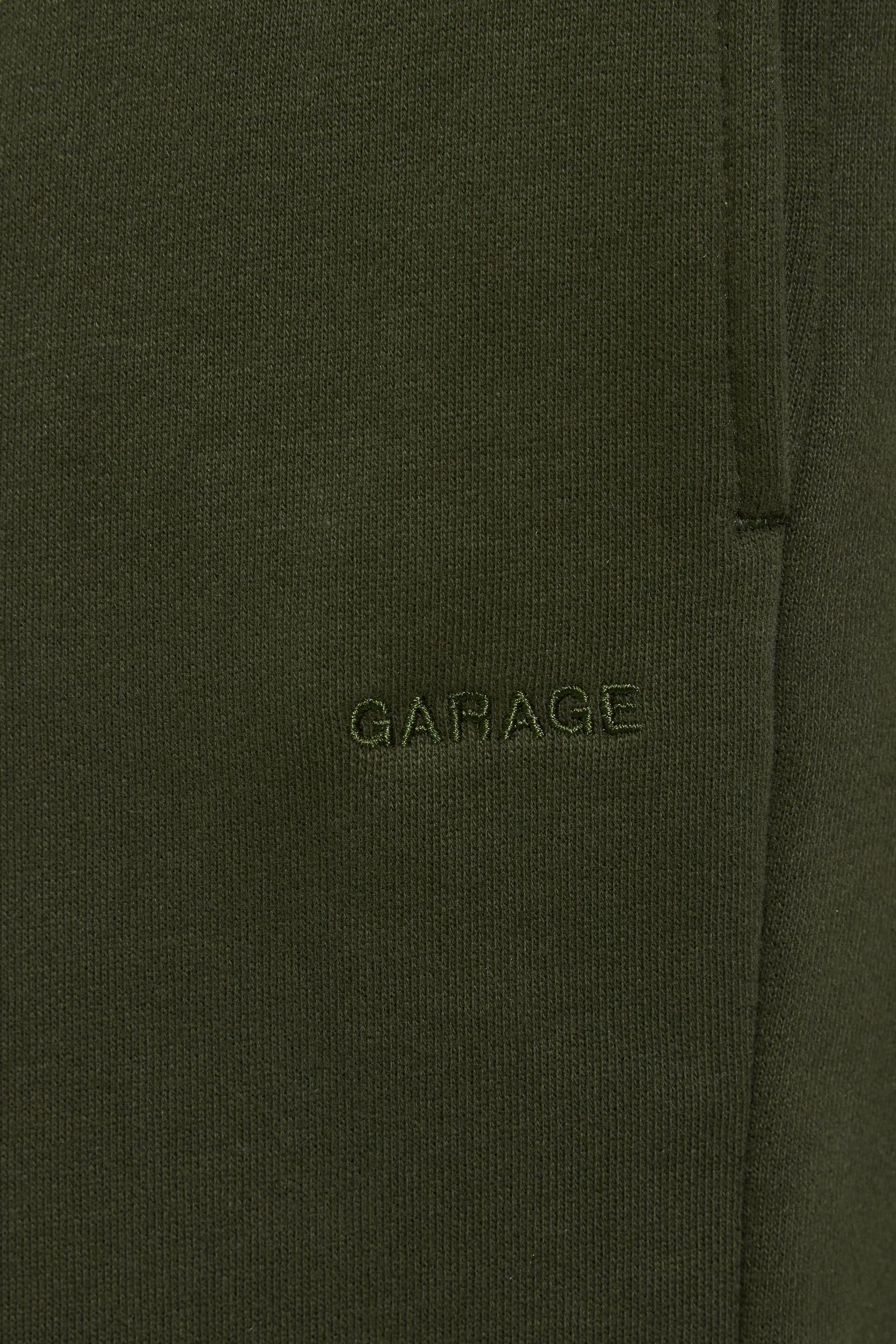 Slouchy Jeans Product Image