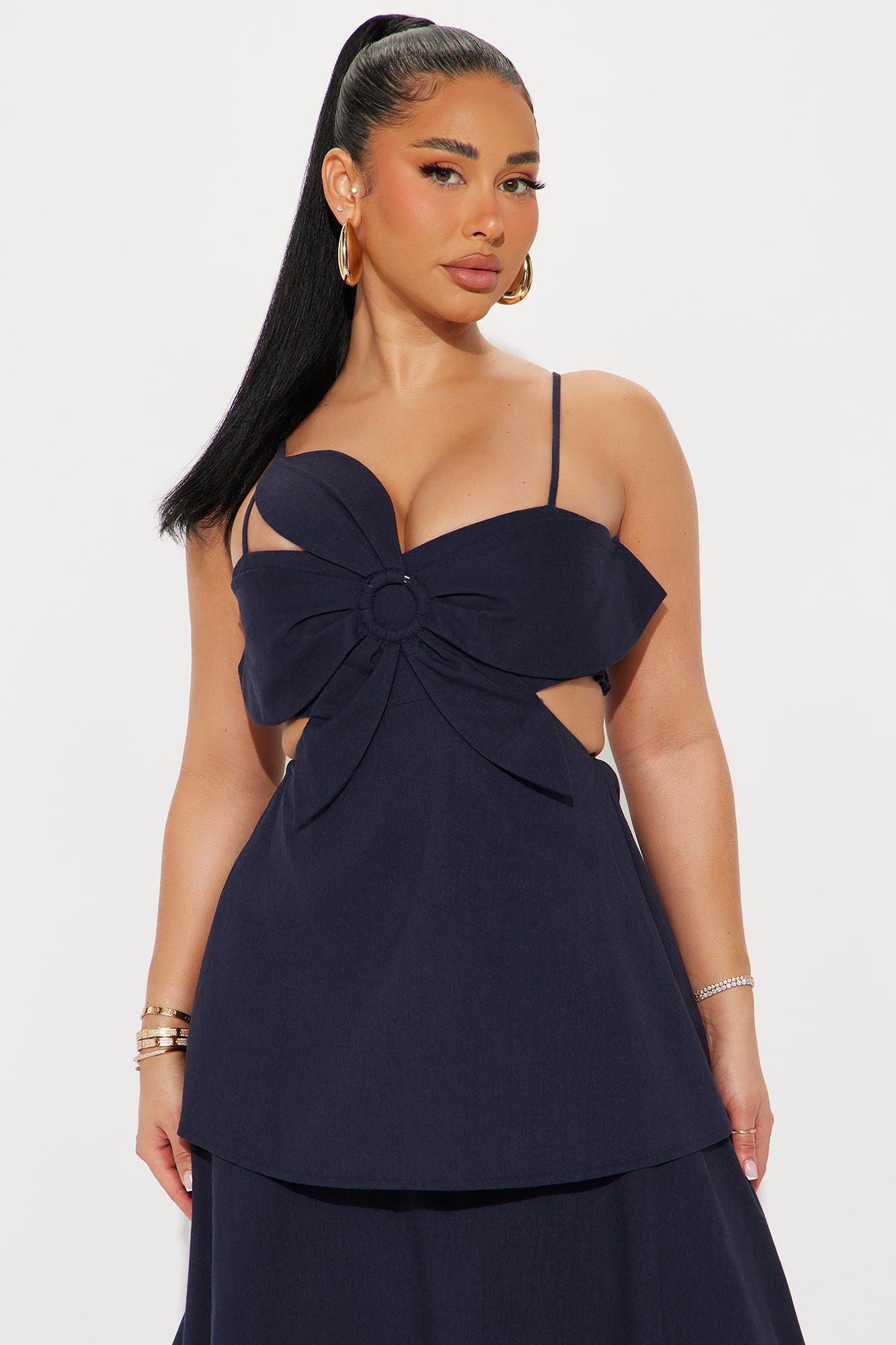 Guiselle Linen Maxi Dress - Navy Product Image