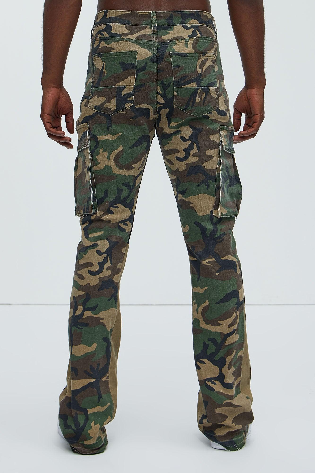 Commando Cargo Twill Flared Pants - Camouflage Product Image