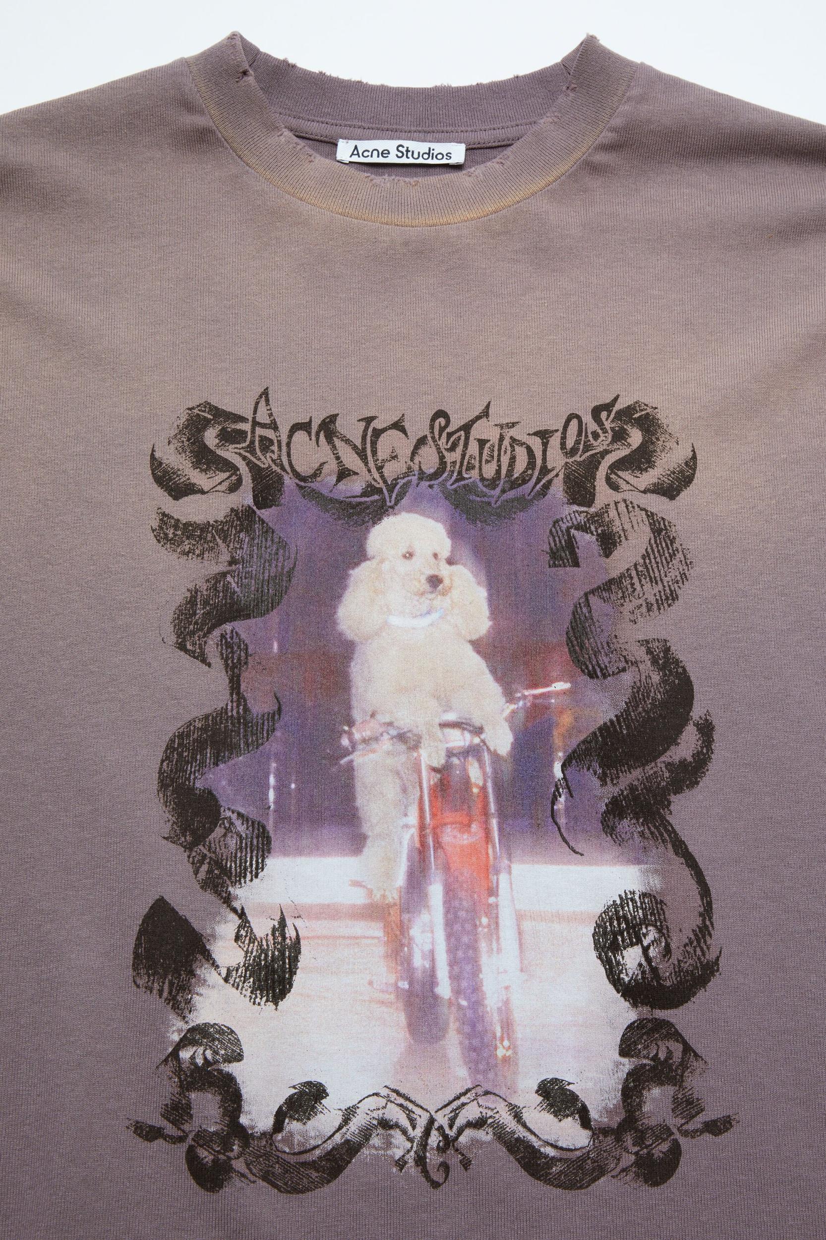 Layered print t-shirt Product Image