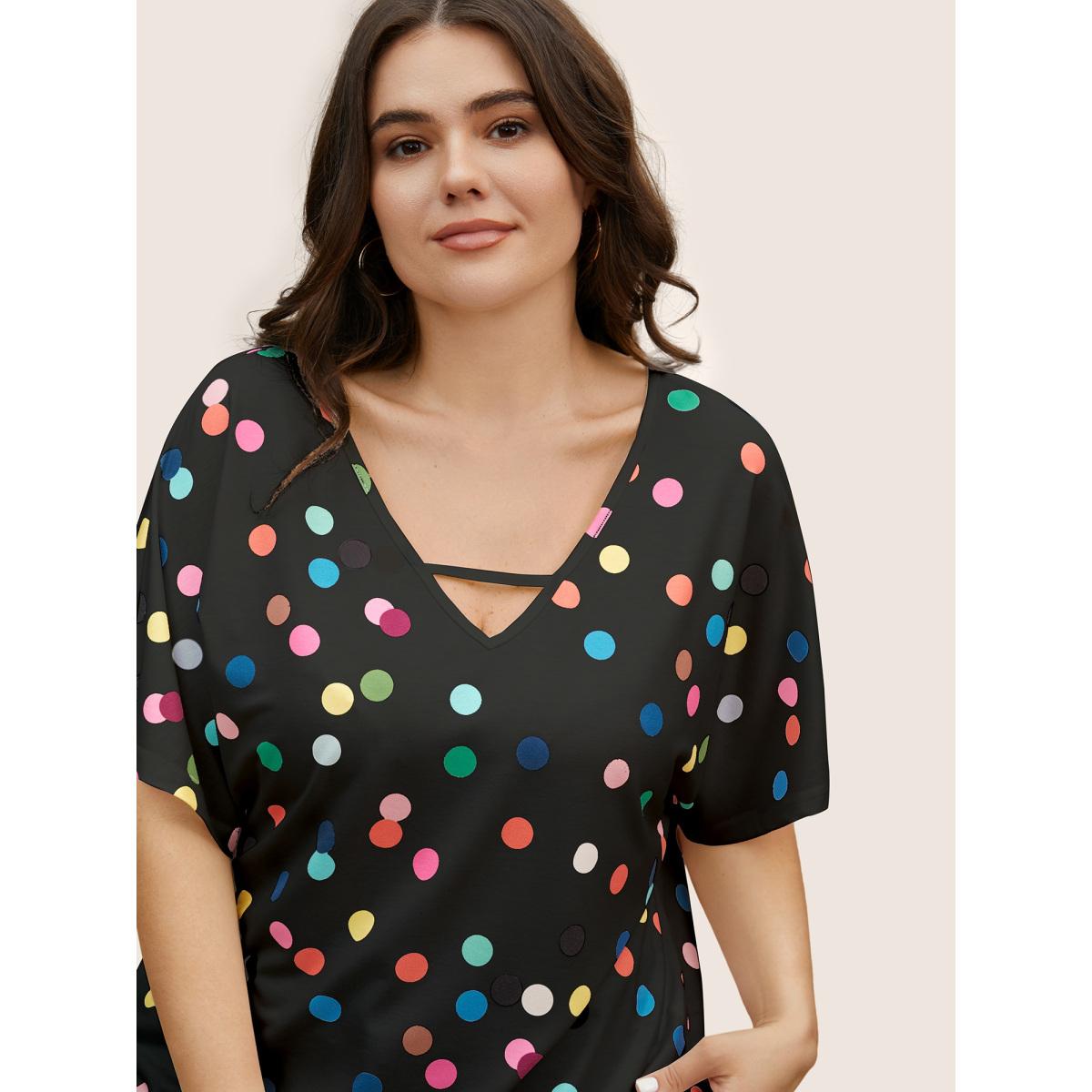 Plus Size Contrast Polka Dot Keyhole Dolman Sleeve T-shirt Black Women Casual Contrast Art&design V-neck Everyday T-shirts BloomChic 22-24/3X Product Image