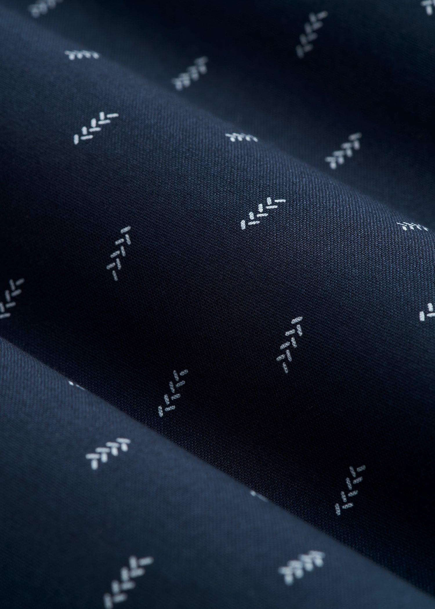 Short Sleeve Shirt for Tall Men in Navy Arrow Print Male Product Image