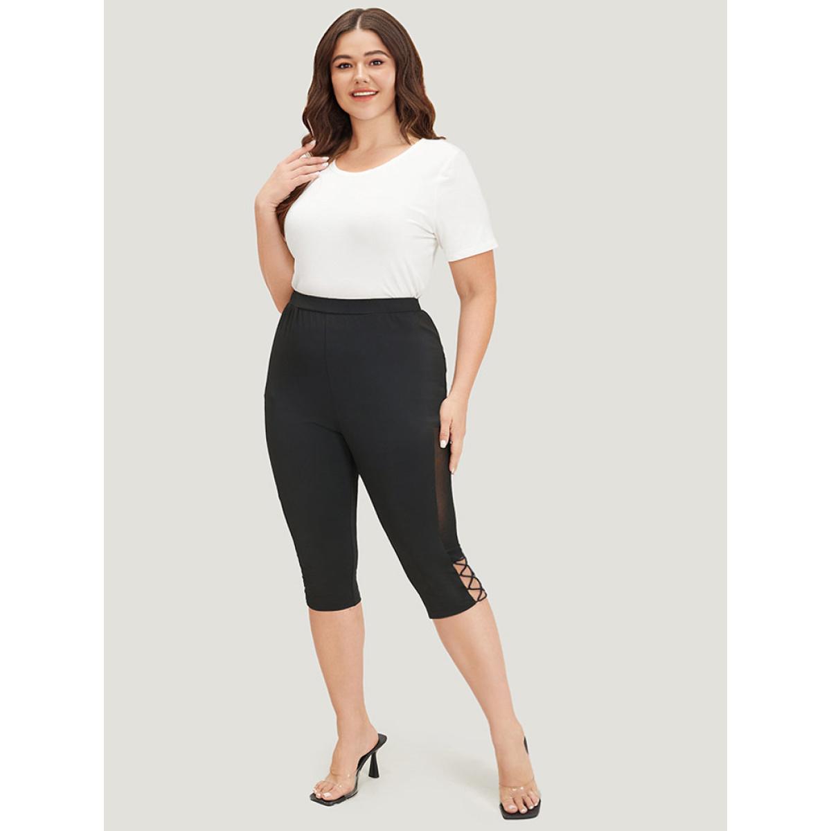 Plus Size Plain Crisscross Mesh Patchwork Cropped Leggings Women Black Elegant High stretch Skinny High Rise Dailywear Leggings BloomChic 12/L Product Image