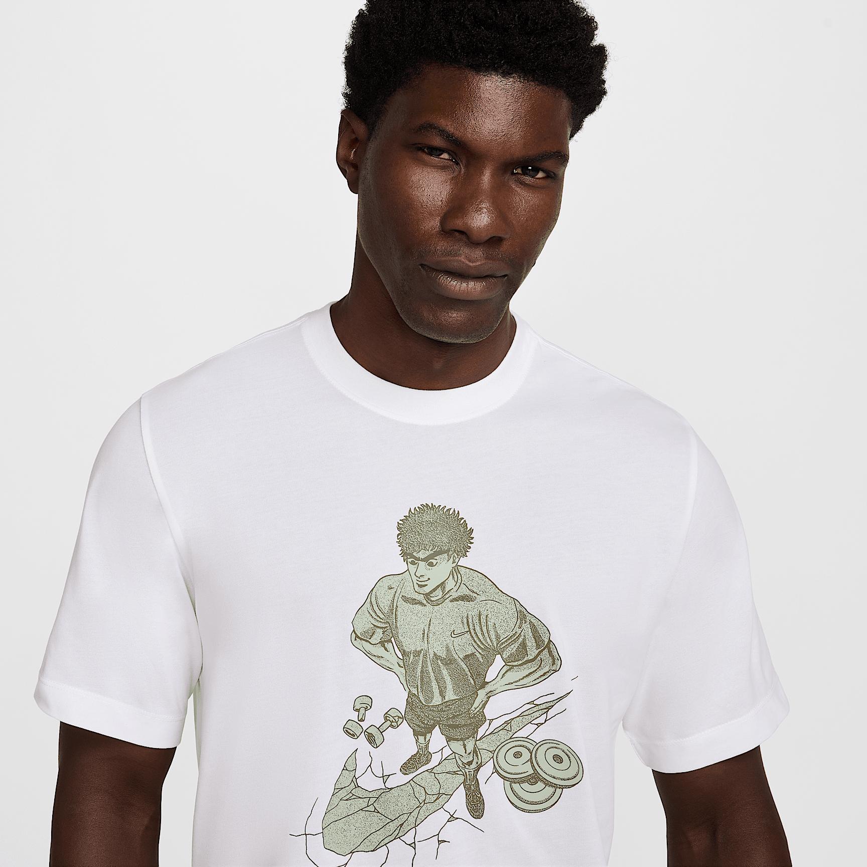 Nike Men's Dri-FIT Fitness T-Shirt Product Image