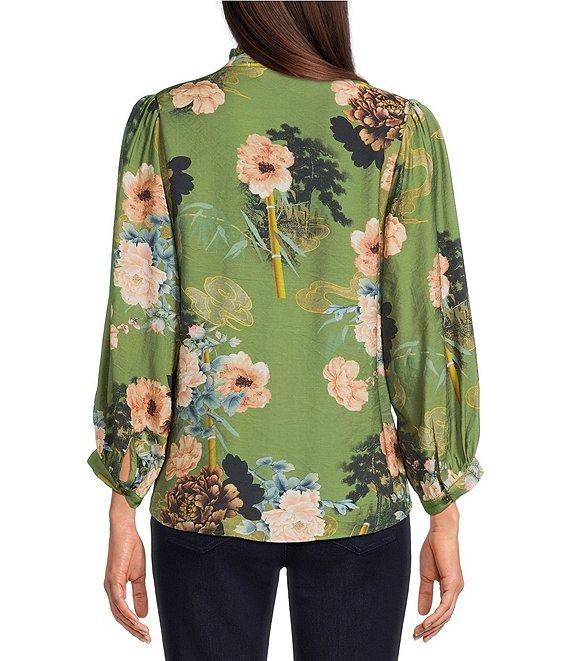 Calessa Petite Size Floral Split V-Neck 3/4 Sleeve Button Front Tunic Product Image