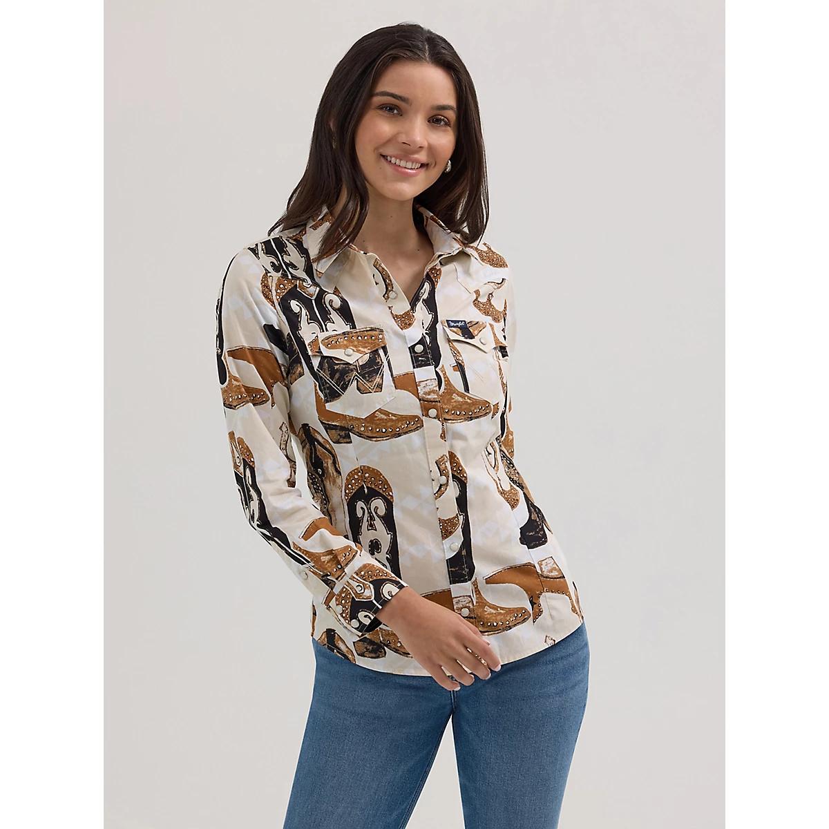 Women's Saddle Up Slim Western Snap Shirt | Women's TOPS | Wrangler® Product Image