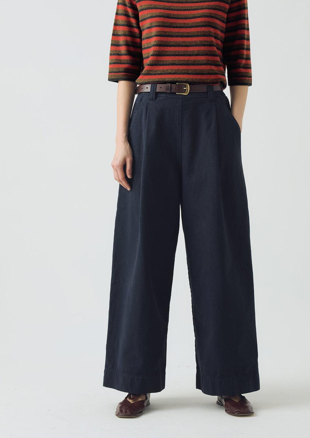 Cotton Canvas Pleat Front Pants | Blue Navy Product Image