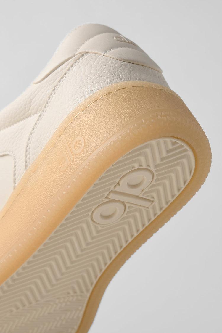 Alo Recovery Mode Sneaker - Clay Product Image