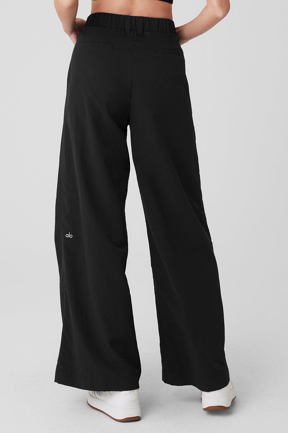 High-Waist Street Smart Trouser - Black Product Image
