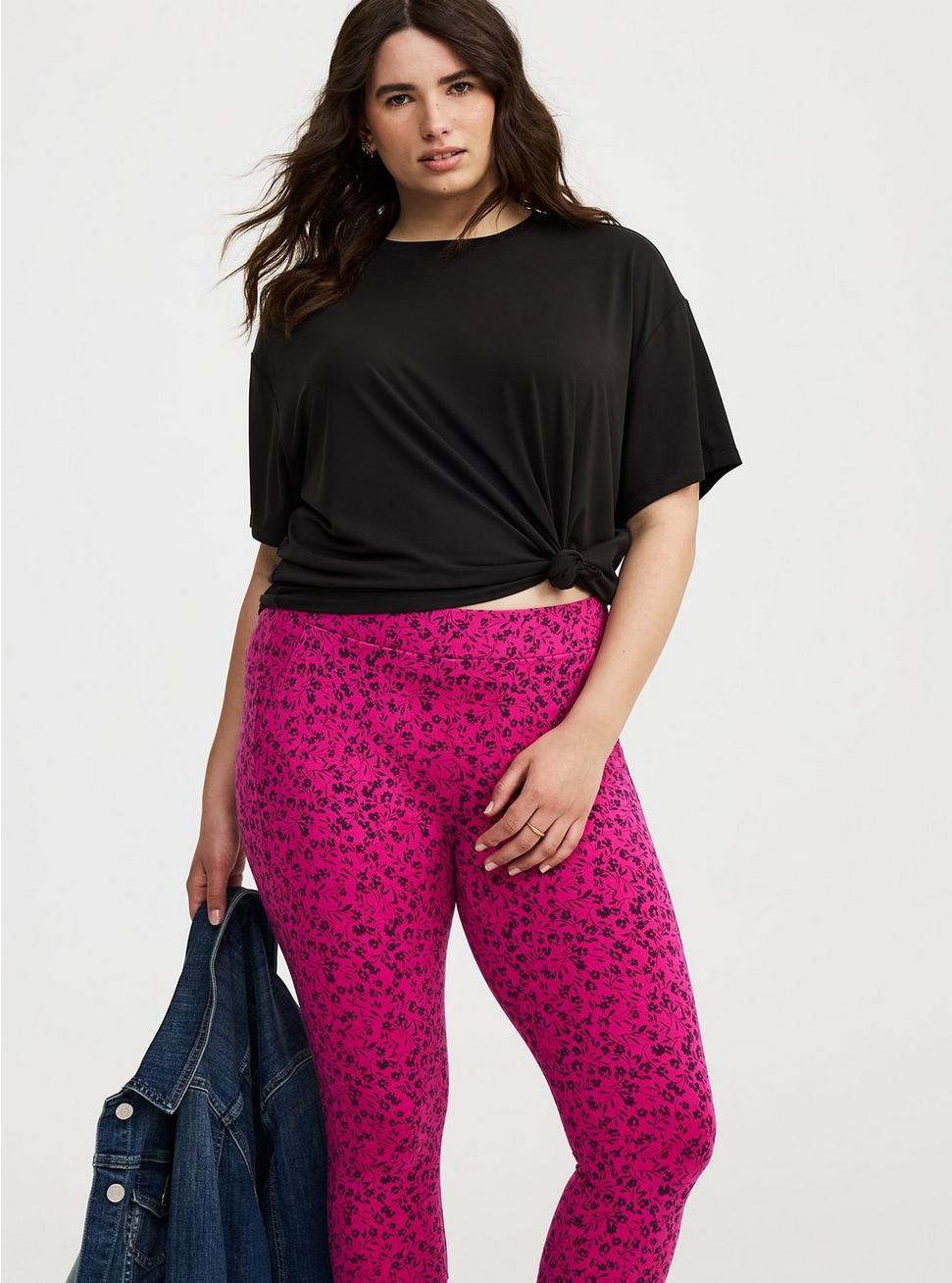 Pedal Pusher Pocket Legging Product Image