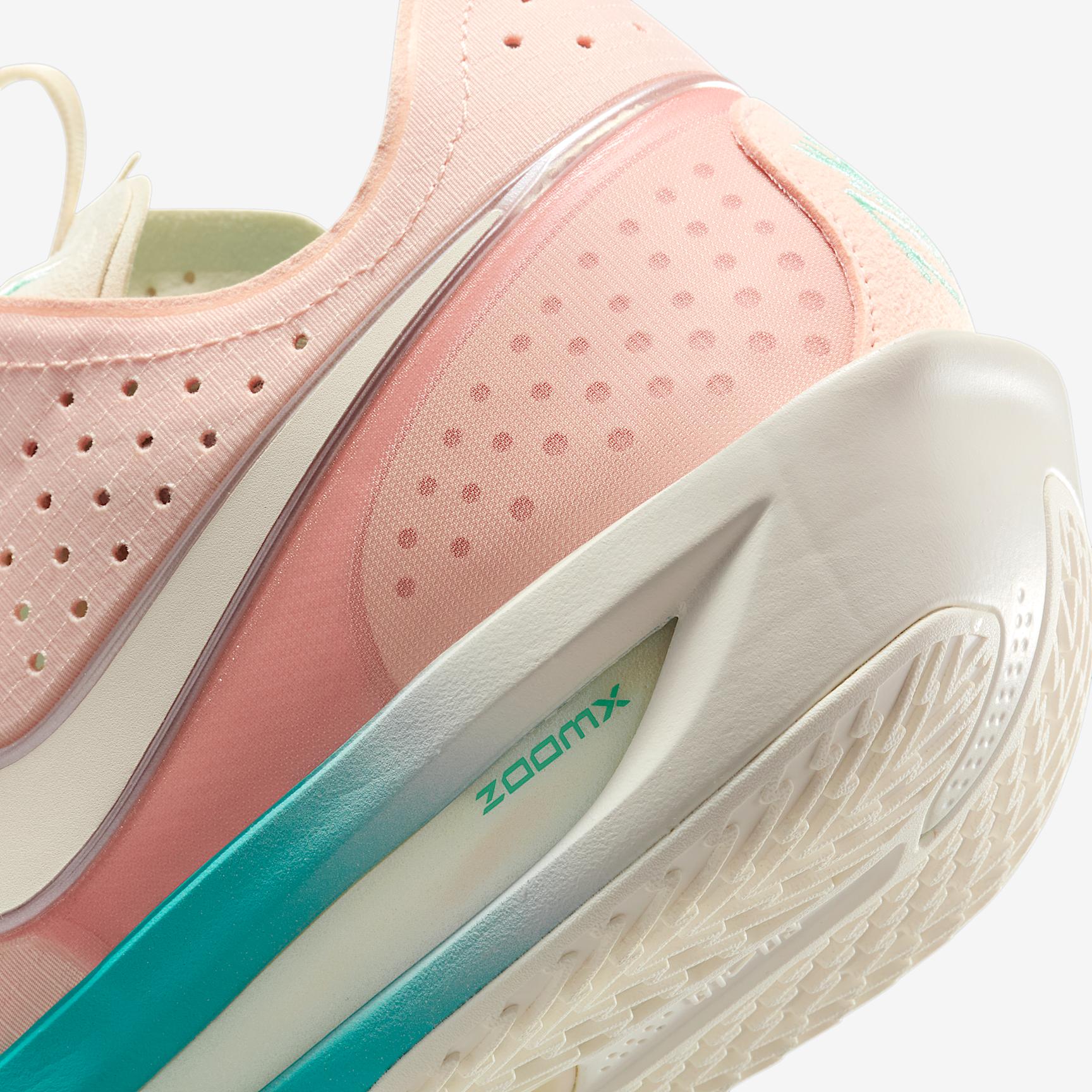 Nike Mens G.T. Cut 3 Basketball Shoes | DV2913-601 Product Image