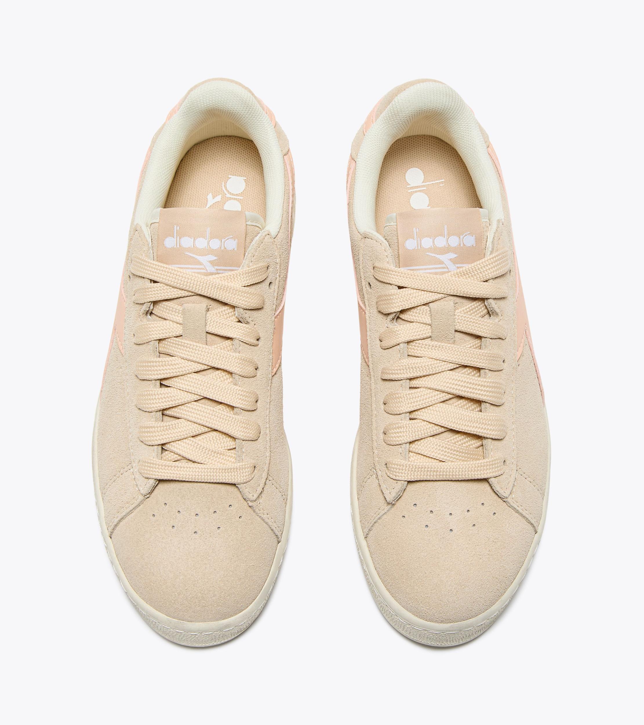 GAME L LOW SUEDE WAXED Product Image