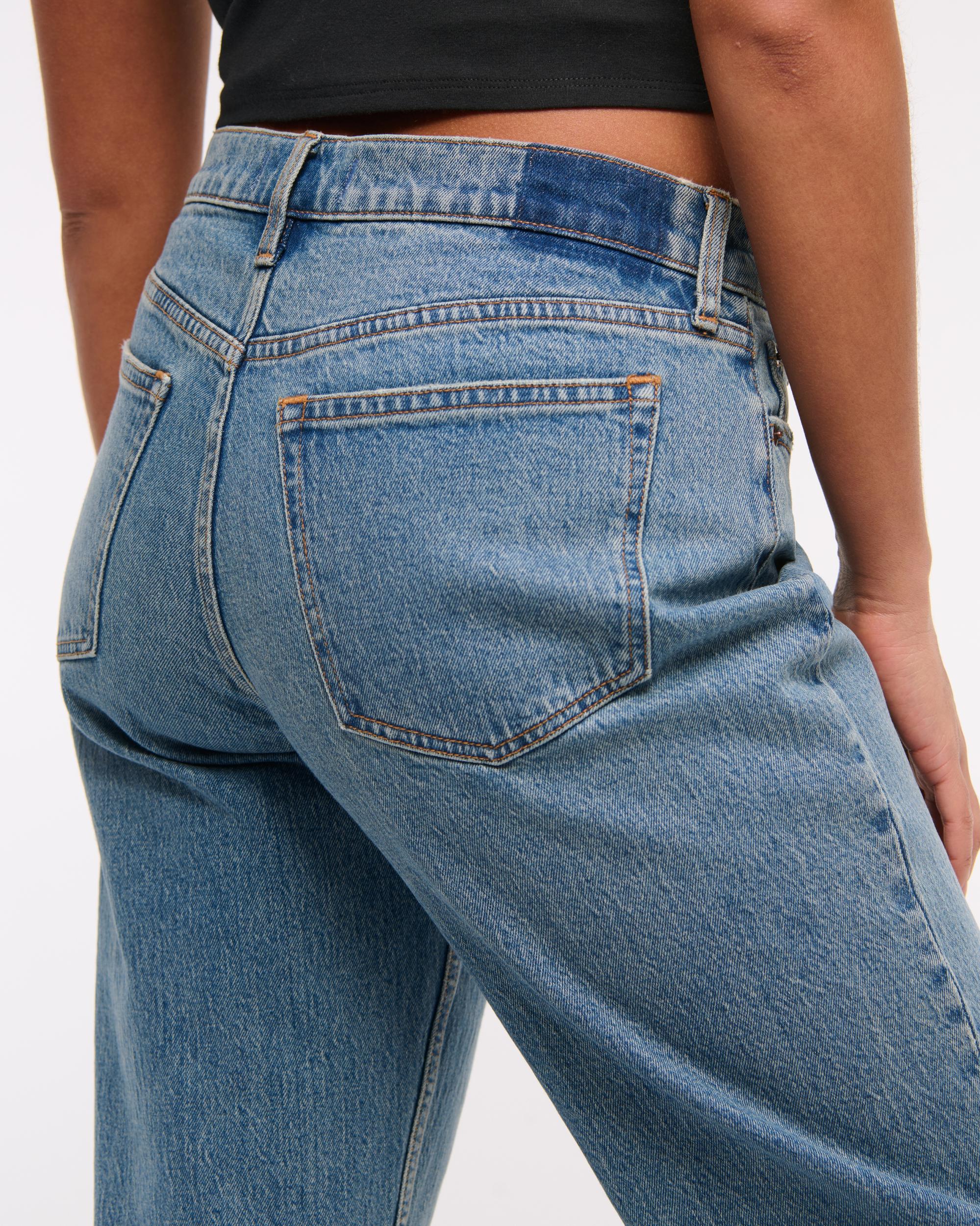 Curve Love Low Rise Baggy Jean Product Image