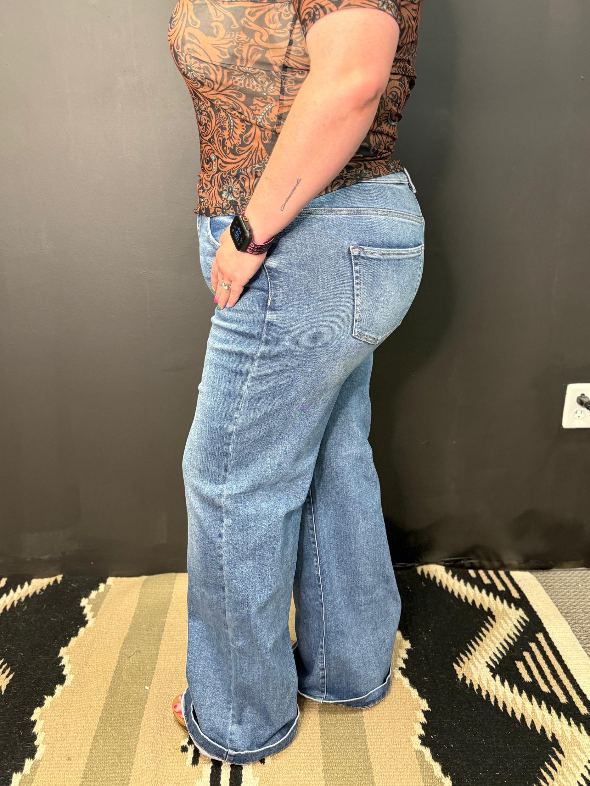 PLUS TC High Rise MW Wide Leg Jeans Product Image