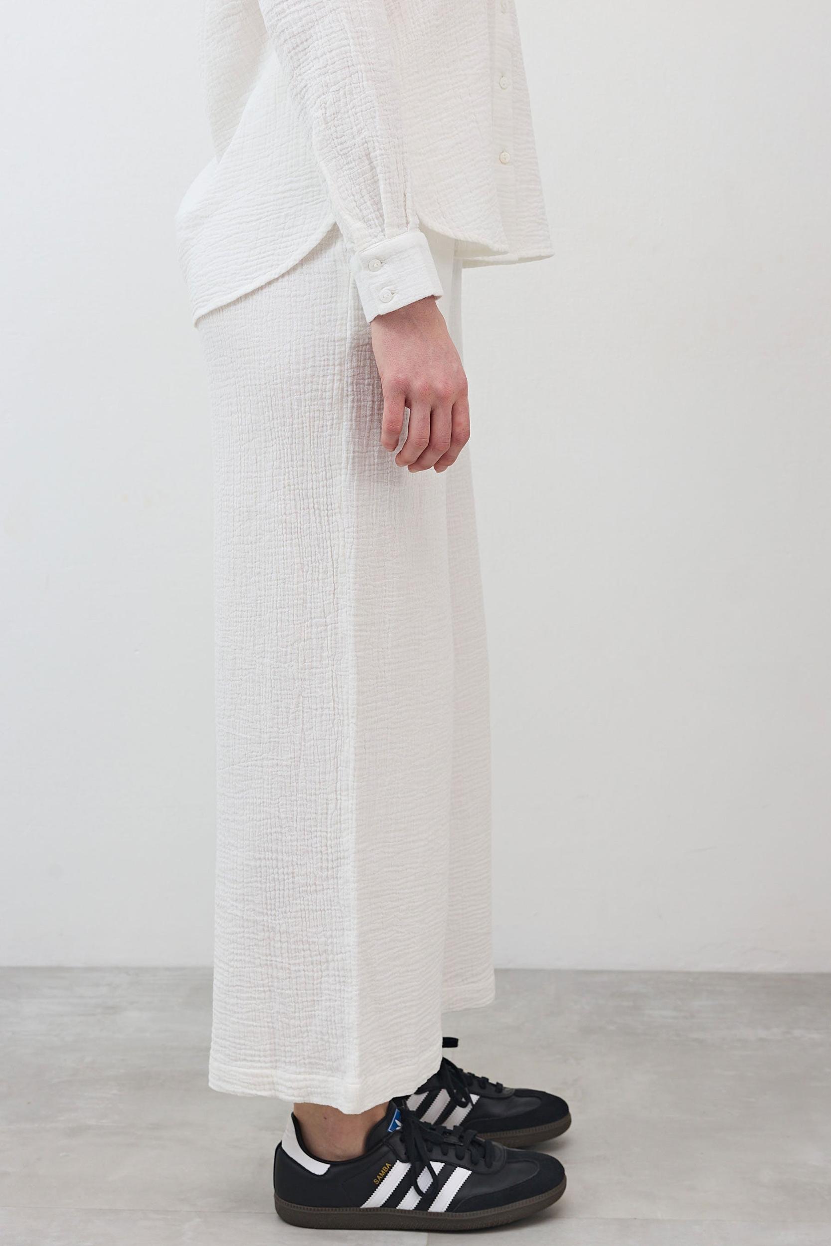 Airy Wide Leg Pants Product Image