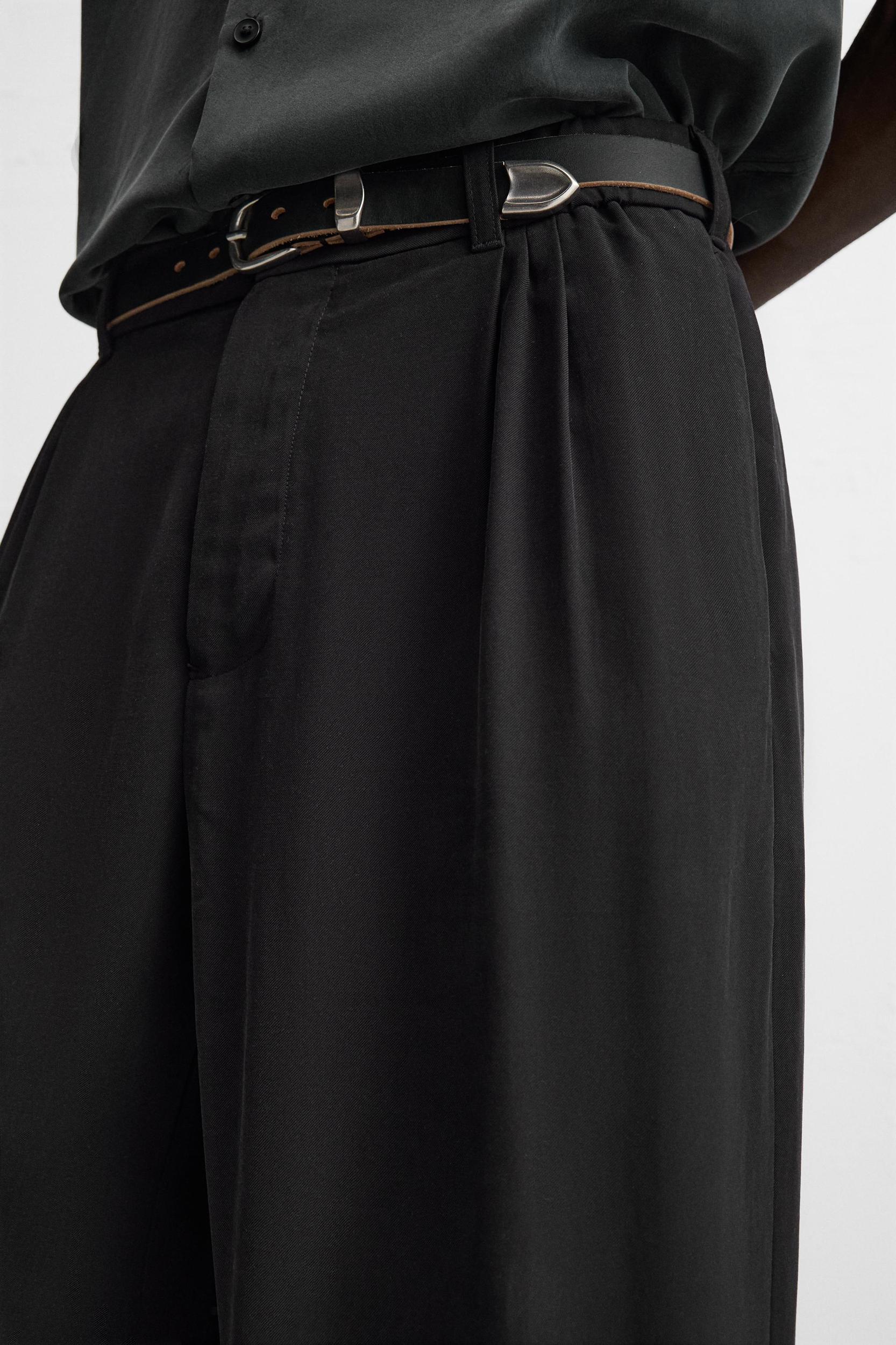 RELAXED STRAIGHT FIT PANTS Product Image