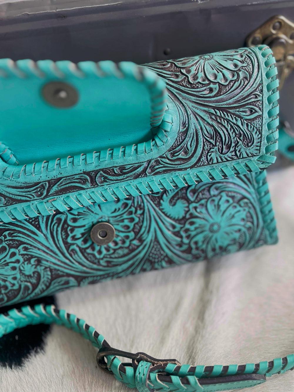 American Darling Bluebonnet Breeze Purse Product Image