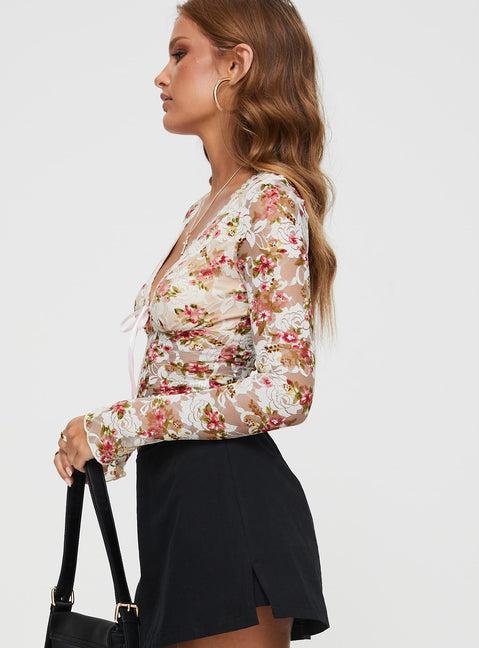 Amessa Long Sleeve Top Floral Product Image